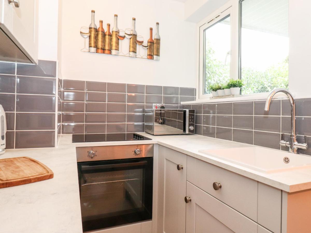 Bluebell Hill Apartment Windermere Bagian luar foto