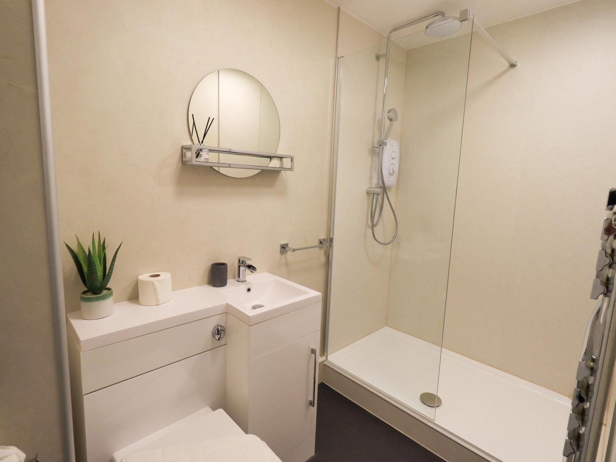 Bluebell Hill Apartment Windermere Bagian luar foto